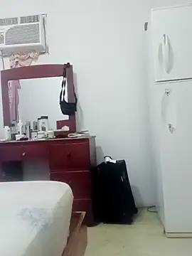 sexymomsn online show from 07-13-26, 03:59