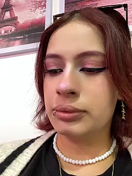 Snapshot of steffmontespink18 chatting on 07-17-26, 01:07 steffmontespink18 online show from 07-17-26, 01:07