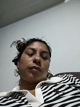 AngelicaStorms online show from 07-16-26, 12:27