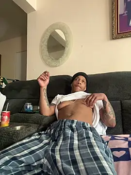 PHAT FTM KLIT87 online show from 04-21-26, 01:17