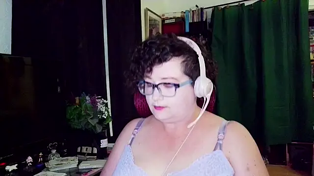 DyvLazuli online show from 03-25-26, 02:17