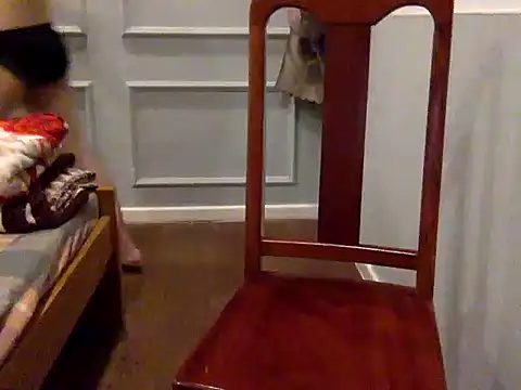 17Komodo online show from 04-15-26, 04:47