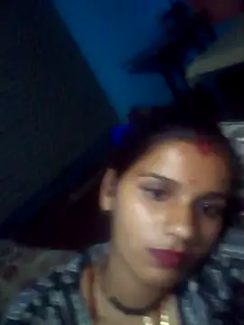 Snapshot of Raveena0990 chatting on 05-15-26, 03:19 Raveena0990 online show from 05-15-26, 03:19