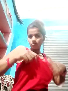 Snapshot of Raveena0990 chatting on 05-24-26, 06:07 Raveena0990 online show from 05-24-26, 06:07