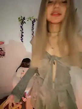 Snapshot of saki_nyanwn chatting on 07-13-26, 11:57 saki nyanwn online show from 07-13-26, 11:57