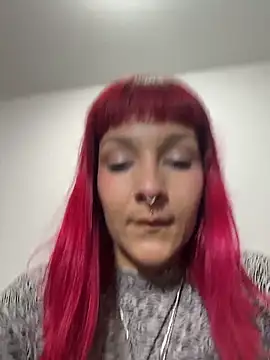 Snapshot of Amelie-RedHoney chatting on 06-07-26, 05:55 Amelie-RedHoney online show from 06-07-26, 05:55