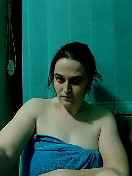 Snapshot of slutty_annie69 chatting on 03-24-26, 08:03 slutty annie69 online show from 03-24-26, 08:03