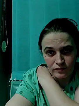 Snapshot of slutty_annie69 chatting on 03-27-26, 06:29 slutty annie69 online show from 03-27-26, 06:29