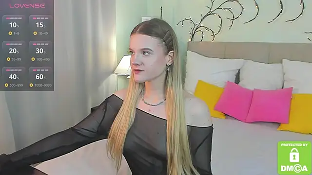 Snapshot of Emma_peach chatting on 06-09-26, 07:42 Emma peach online show from 06-09-26, 07:42