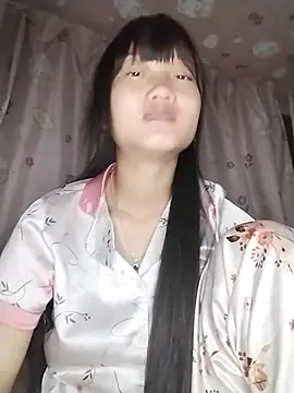 Snapshot of Jolinie chatting on 03-24-26, 01:38 Jolinie online show from 03-24-26, 01:38