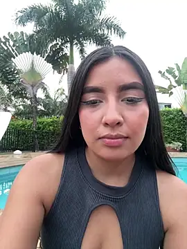 HaileyBiieber online show from 04-15-26, 11:05