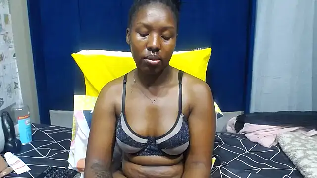 Candylips22 online show from 07-14-26, 04:45