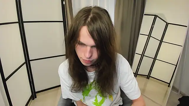 Louis Hayes online show from 03-24-26, 04:01