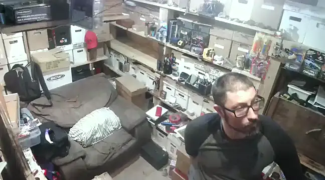 Snapshot of jonathanjch1982 chatting on 03-18-25, 10:03 jonathanjch1982 online show from 03-18-25, 10:03