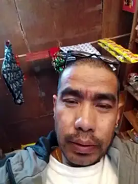 Snapshot of Dertyking chatting on 04-07-26, 12:16 Dertyking online show from 04-07-26, 12:16