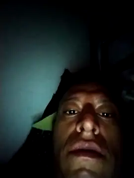 jirafa1995 online show from 04-27-26, 08:34