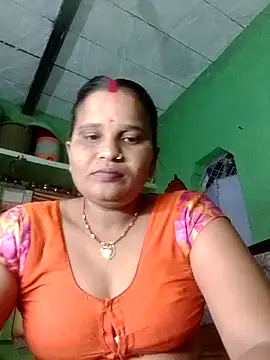Snapshot of Shivani09900 chatting on 05-26-26, 07:54 Shivani09900 online show from 05-26-26, 07:54