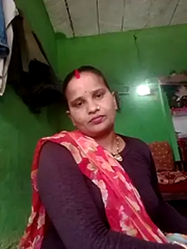 Snapshot of Shivani09900 chatting on 05-30-26, 05:37 Shivani09900 online show from 05-30-26, 05:37