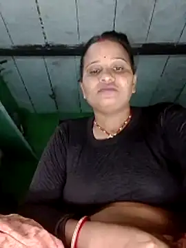 Shivani09900 online show from 06-15-26, 08:33