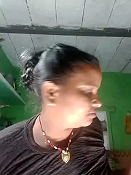 Shivani09900 online show from 07-14-26, 07:41