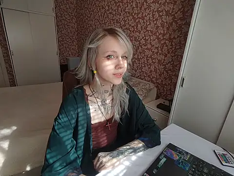 StijenaHunt online show from 04-06-26, 06:47