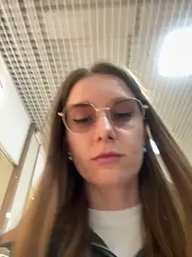 Snapshot of FReyja_44 chatting on 03-26-26, 10:21 FReyja 44 online show from 03-26-26, 10:21