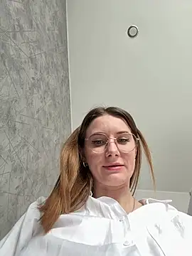 Snapshot of FReyja_44 chatting on 04-10-26, 06:18 FReyja 44 online show from 04-10-26, 06:18