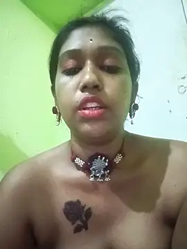 bannerjeesneha20 online show from 05-20-26, 10:05