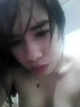 lizeth wong online show from 04-19-26, 05:40