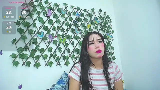Snapshot of lizeth_wong chatting on 06-23-26, 01:42 lizeth wong online show from 06-23-26, 01:42