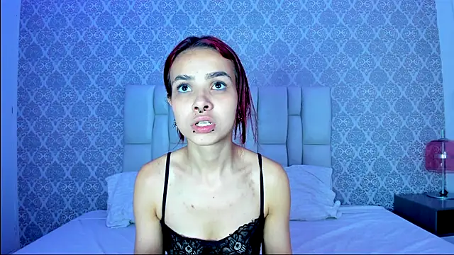Snapshot of erizdarkveyl chatting on 05-22-26, 05:14 erizdarkveyl online show from 05-22-26, 05:14