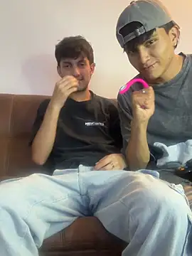 LYAN DYLAN online show from 06-02-26, 12:23