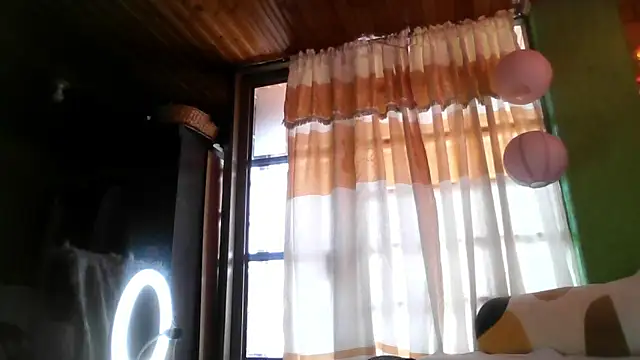 SusanCortez  online show from 04-18-26, 07:40