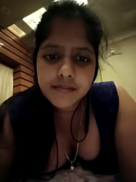 Aditi sarkar online show from 04-18-26, 12:20