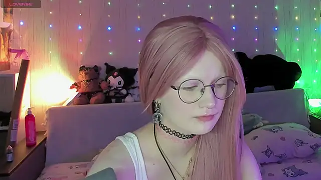 JulietFisher online show from 06-06-26, 01:43