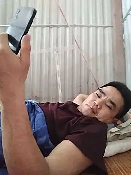 Snapshot of Tinh_love chatting on 07-20-26, 12:58 Tinh love online show from 07-20-26, 12:58