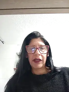 SamanthaRosse01  online show from 04-04-26, 07:55