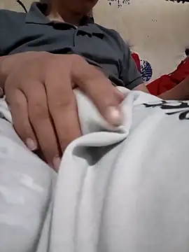 lat99005 online show from 04-08-26, 01:00