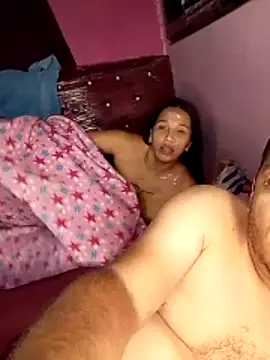 Snapshot of bambiycerecita chatting on 03-27-26, 03:23 bambiycerecita online show from 03-27-26, 03:23