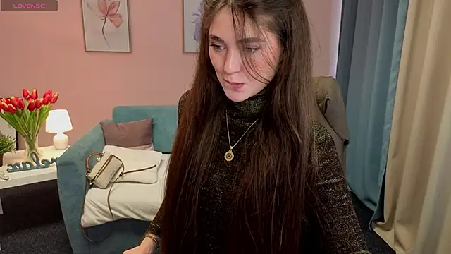 SunnyBloss online show from 06-16-26, 01:58