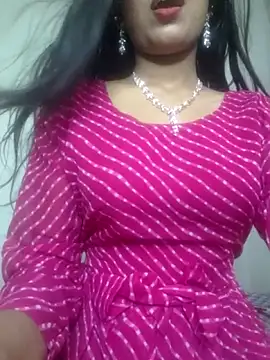 Snapshot of khushi_ji00 chatting on 05-02-26, 05:51 khushi ji00 online show from 05-02-26, 05:51