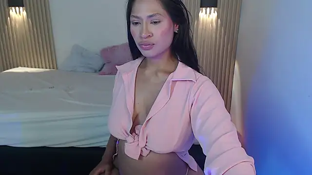 IslaScott online show from 05-26-26, 05:31