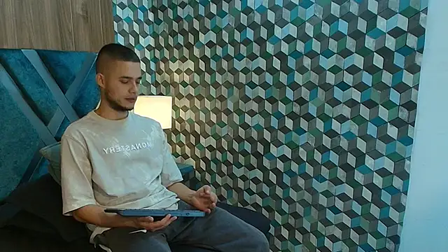 Joaho Fernandez online show from 05-10-26, 09:31