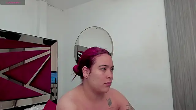Snapshot of AfroditaVega_ chatting on 06-09-26, 07:47 AfroditaVega online show from 06-09-26, 07:47