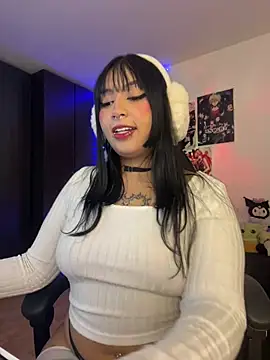 Snapshot of Hinataaa_ chatting on 03-25-26, 04:40 Hinataaa online show from 03-25-26, 04:40