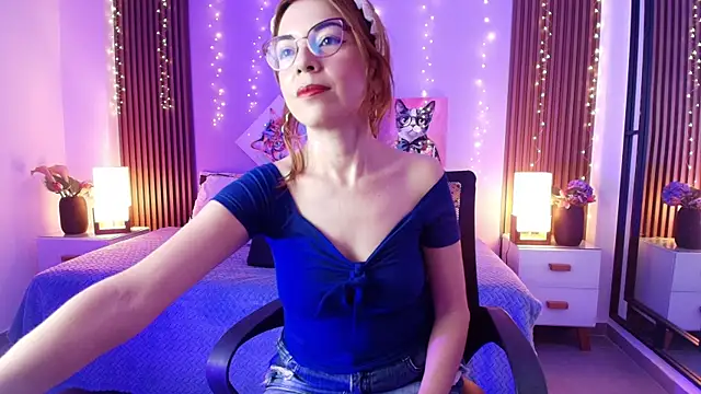 HoneyLeslie online show from 04-05-26, 02:53