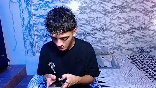 escanor ar online show from 04-09-26, 07:41