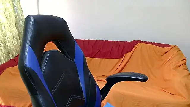 Darkkras online show from 07-28-26, 04:39