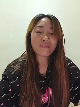 Snapshot of he-se-kin chatting on 06-02-26, 02:41 he-se-kin online show from 06-02-26, 02:41