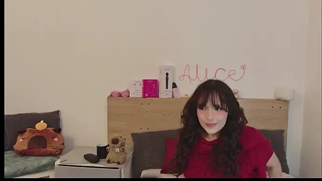 Snapshot of Sweet_Alice_S chatting on 07-07-26, 07:51 Sweet Alice S online show from 07-07-26, 07:51